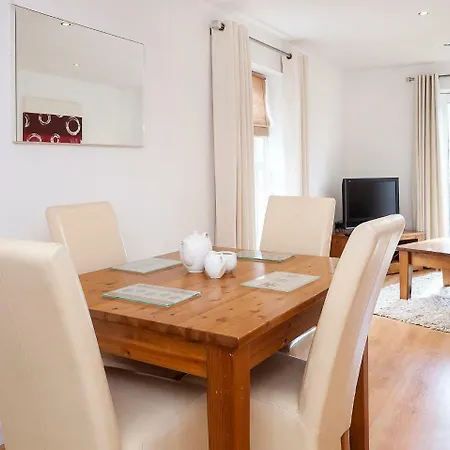 Apartment Corner View York